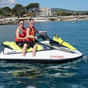 Bon pour 1 session de 30 min jet-ski sans permis (date libre)